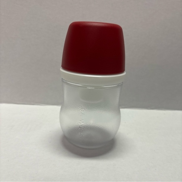 Tupperware Tabletop Dispenser Container Shaker Oil Dressing Allegra Red & White - Picture 1 of 3